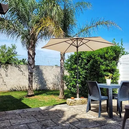 Gallipoli Lato Sudchalet Pesco * Taviano (Lecce)